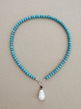 MAGNESITE TURQUOISE NECKLACE W/ PEARL DROP--16"